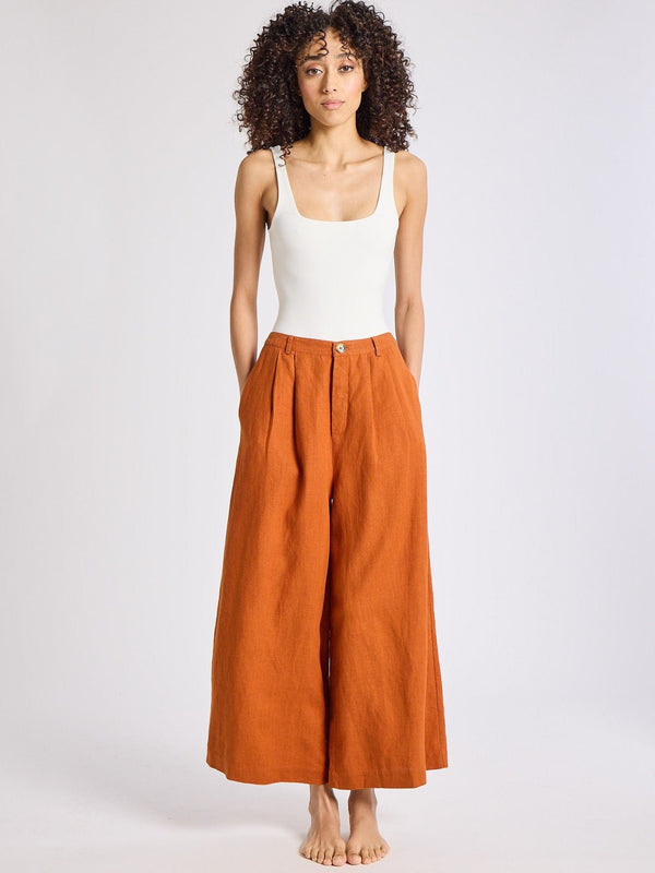 Avie Pant in Sepia Linen — view 4