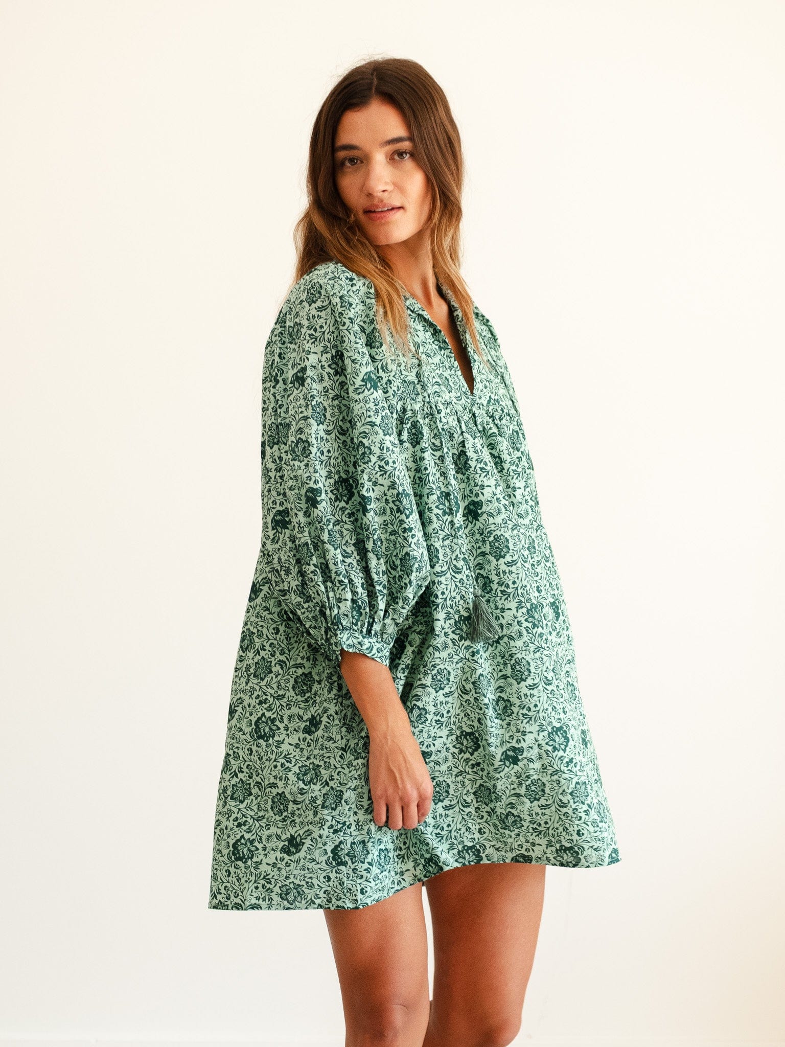 MILLE Clothing Daisy Dress in Jade Floral
