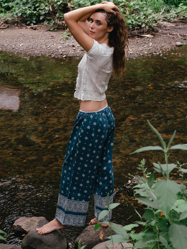 Francine Pant in Bandana — view 4