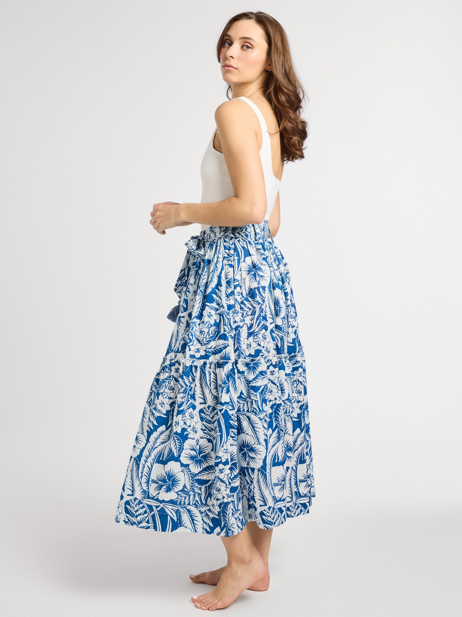 【fa.er.ie】flower jacquard skirt pants (sky blue) Françoise Skirt in Blue Hibiscus – MILLE