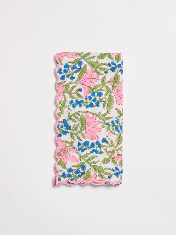Scalloped Dinner Napkins, Set of 4 — view 3