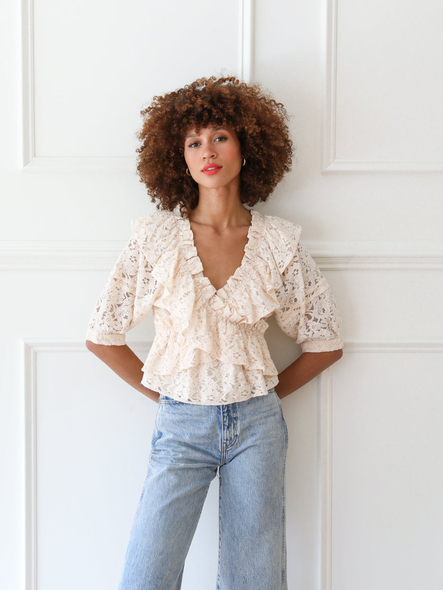 Isabella Top in Vanilla Lace – MILLE