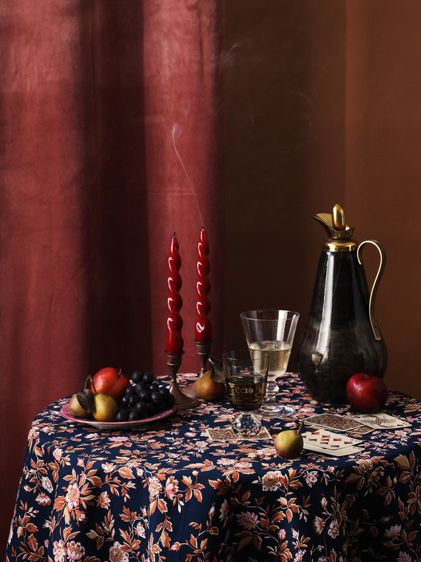 Cocktail Tablecloth in Montmartre — view 3
