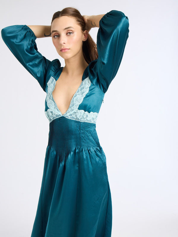 Beatriz Dress in Balmoral — view 4