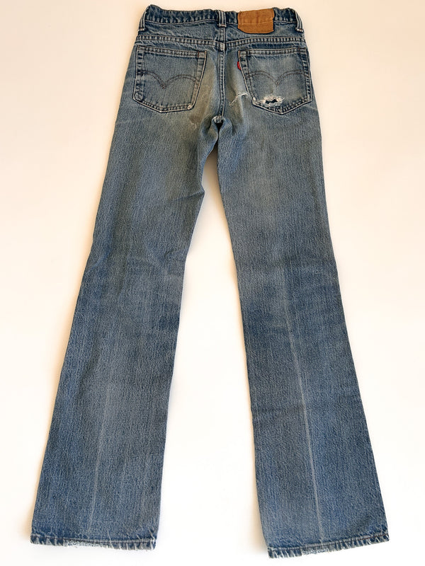 1980 Levi's 517 Boot Cut Jeans, Faded Indigo with Honest Wear - Small e Red Tab, Made in USA, 28 x 32 — view 2