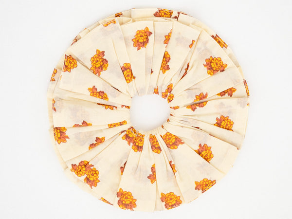 Scrunchie — view 4