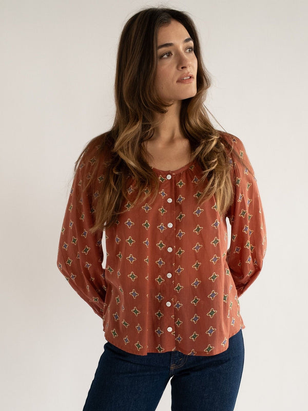 Aly Top in Chateau — view 8