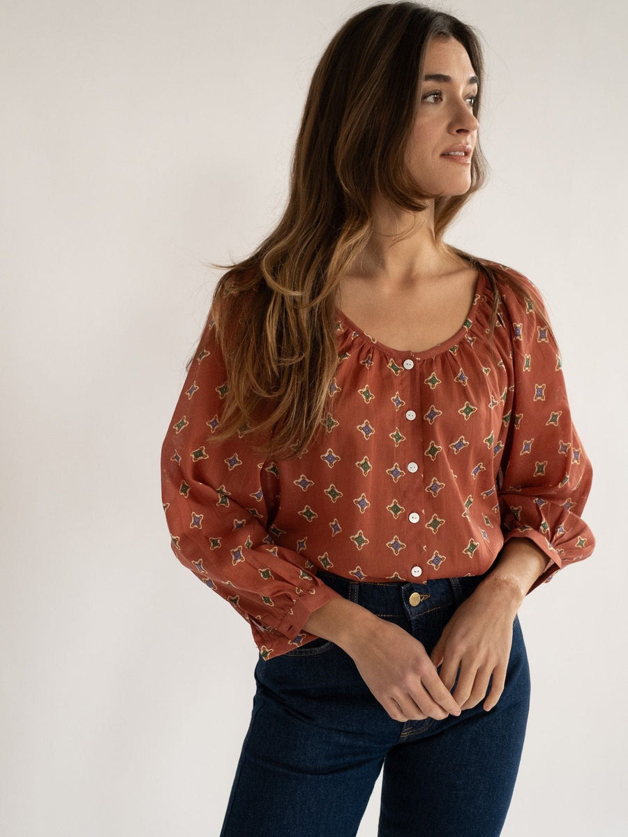 Aly Top in Chateau