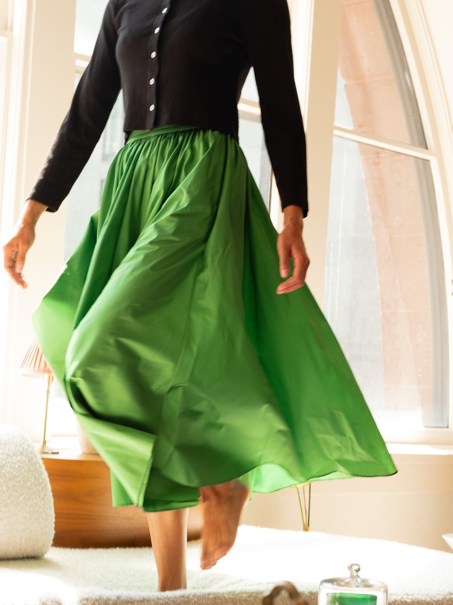 MILLE Clothing Ayla Skirt in Kelly Taffeta