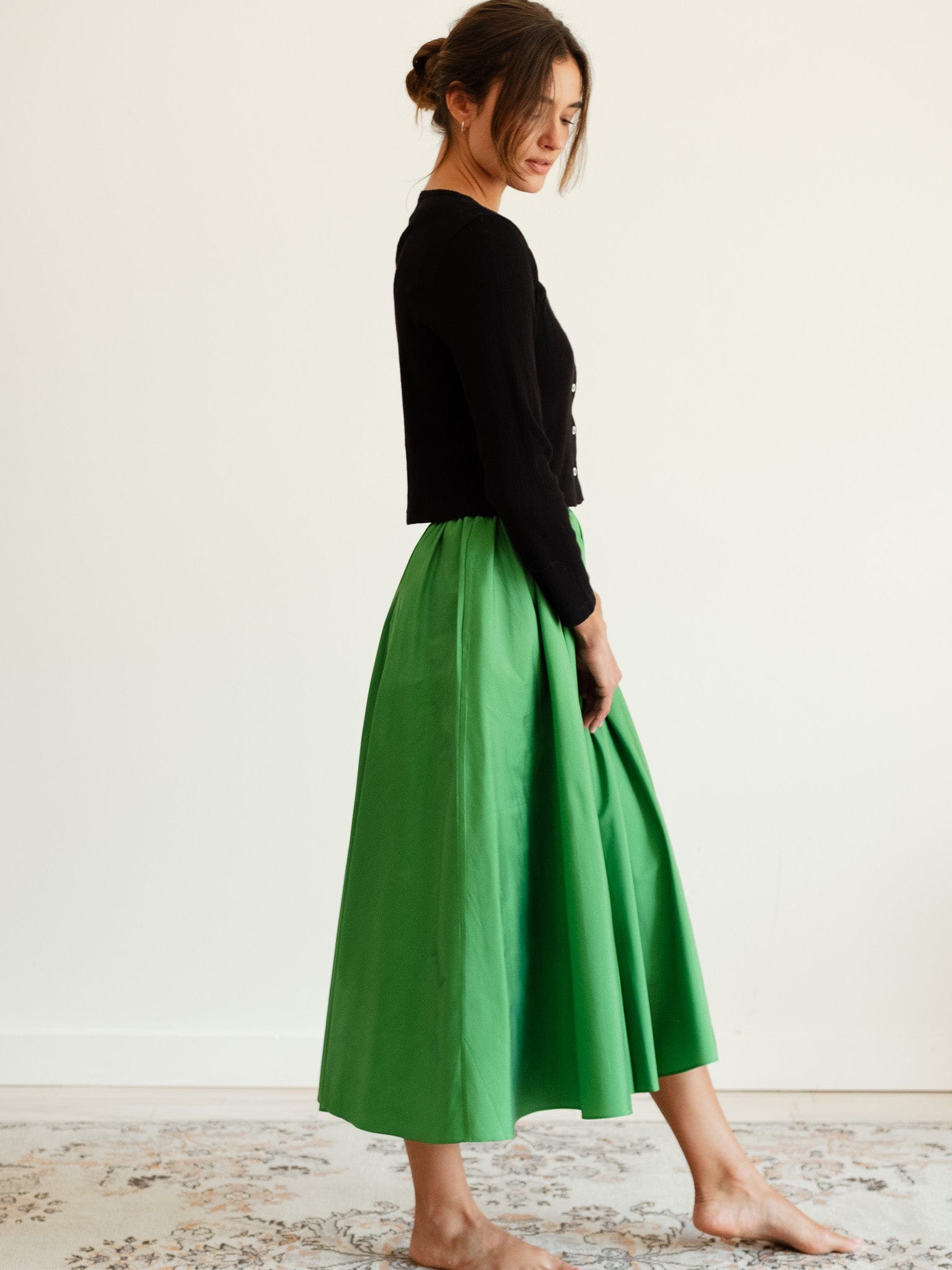 MILLE Clothing Ayla Skirt in Kelly Taffeta
