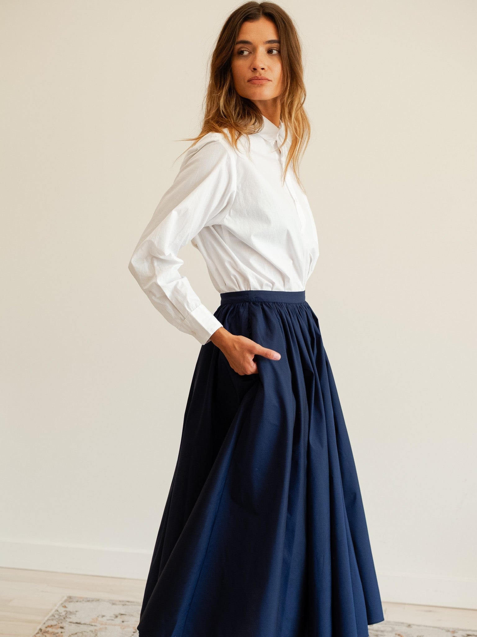 MILLE Clothing Ayla Skirt in Navy Taffeta