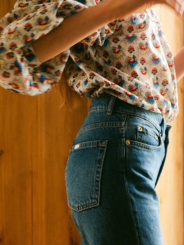 Brooke Mid Rise Slim Fit Jean in Topanga — view 4