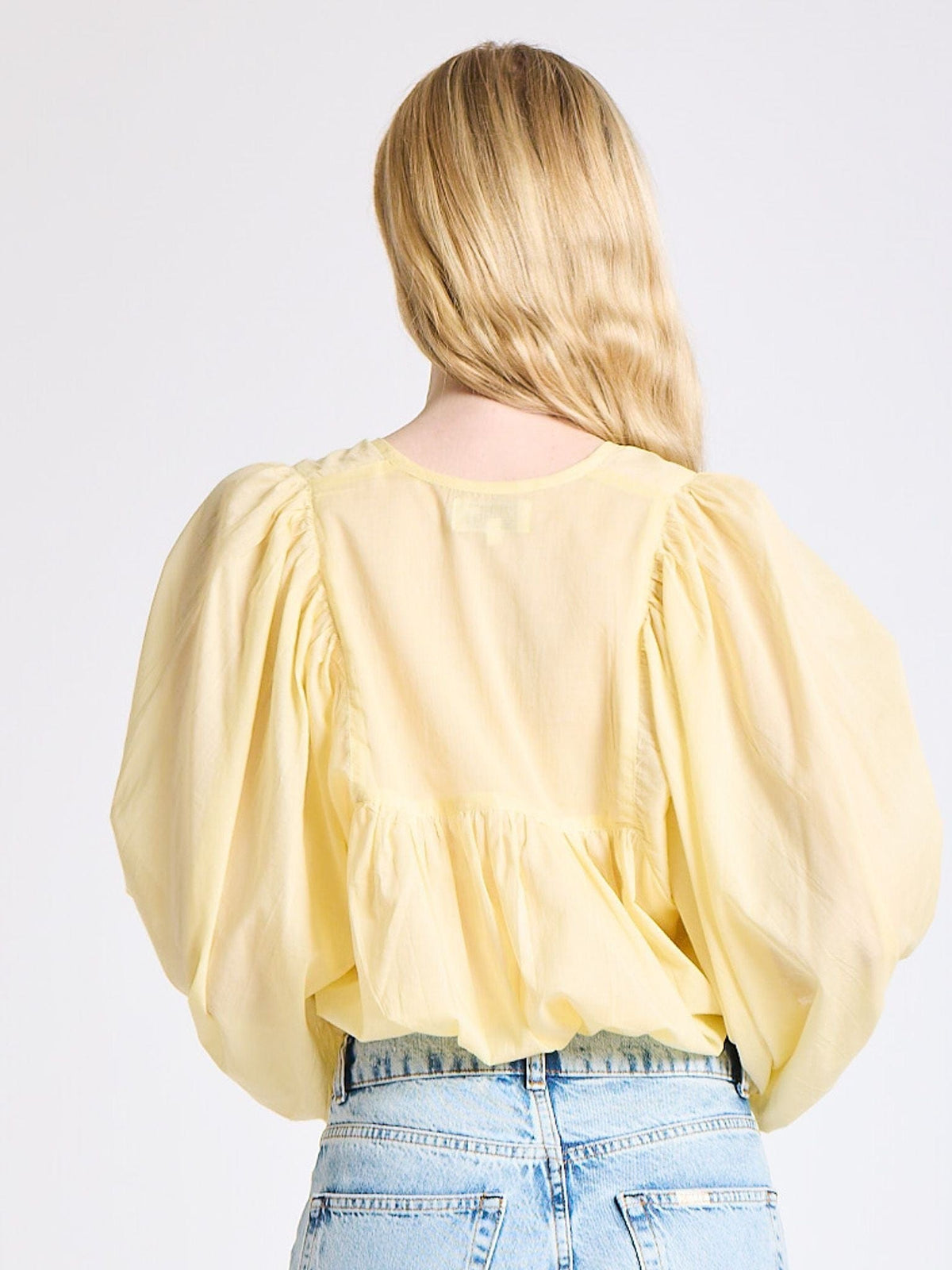 Charlie Top in Buttercream — The cut