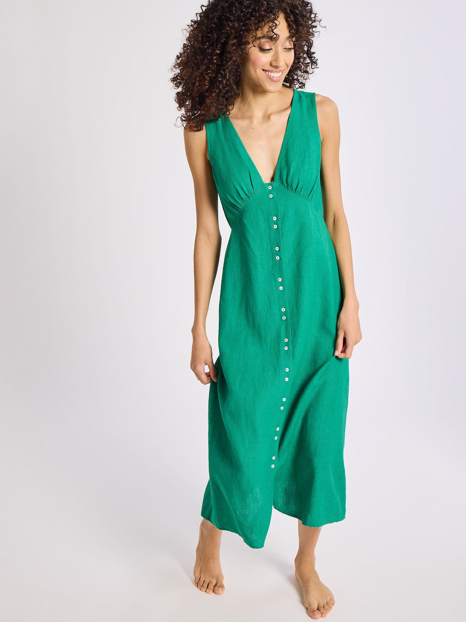 MILLE Clothing Effie Dress in Jade Linen