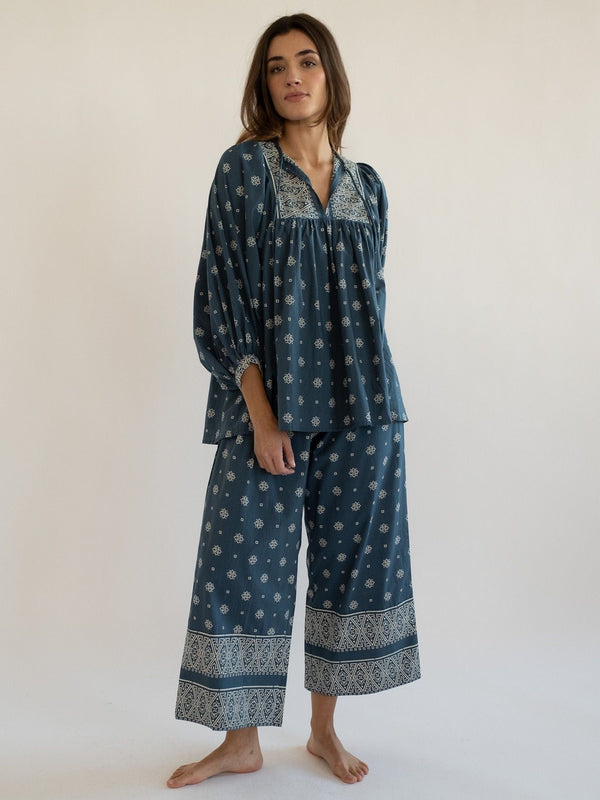 Francine Pant in Bandana — view 1