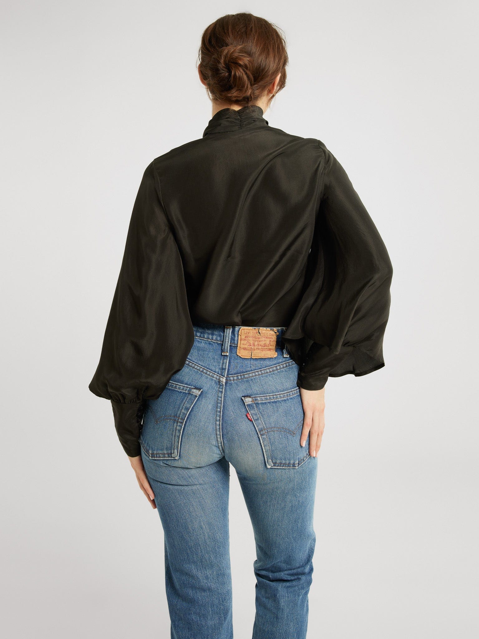 Gigi Top in Black Washed Silk – MILLE