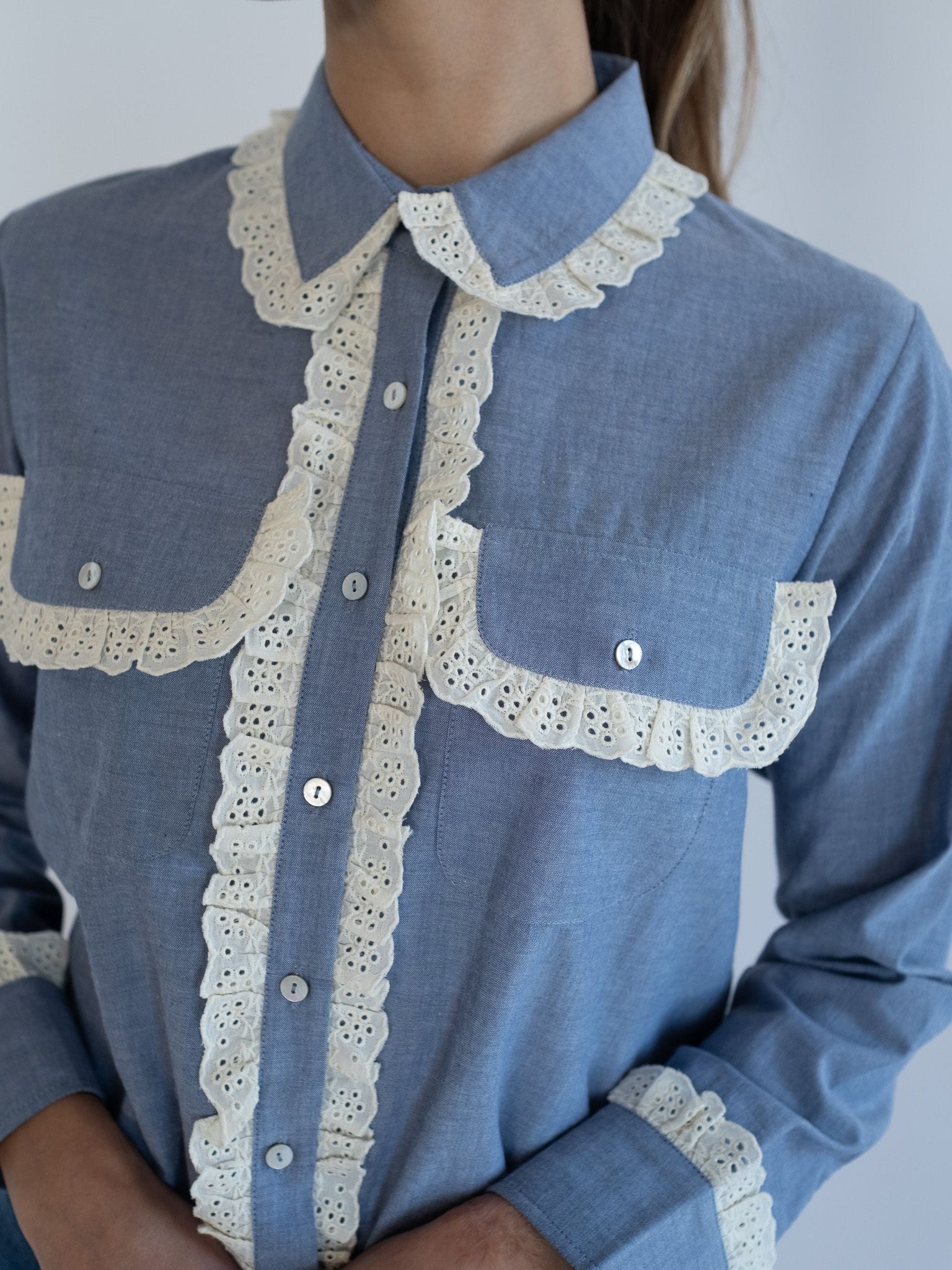 MILLE Clothing Irene Top in Chambray &amp; Lace