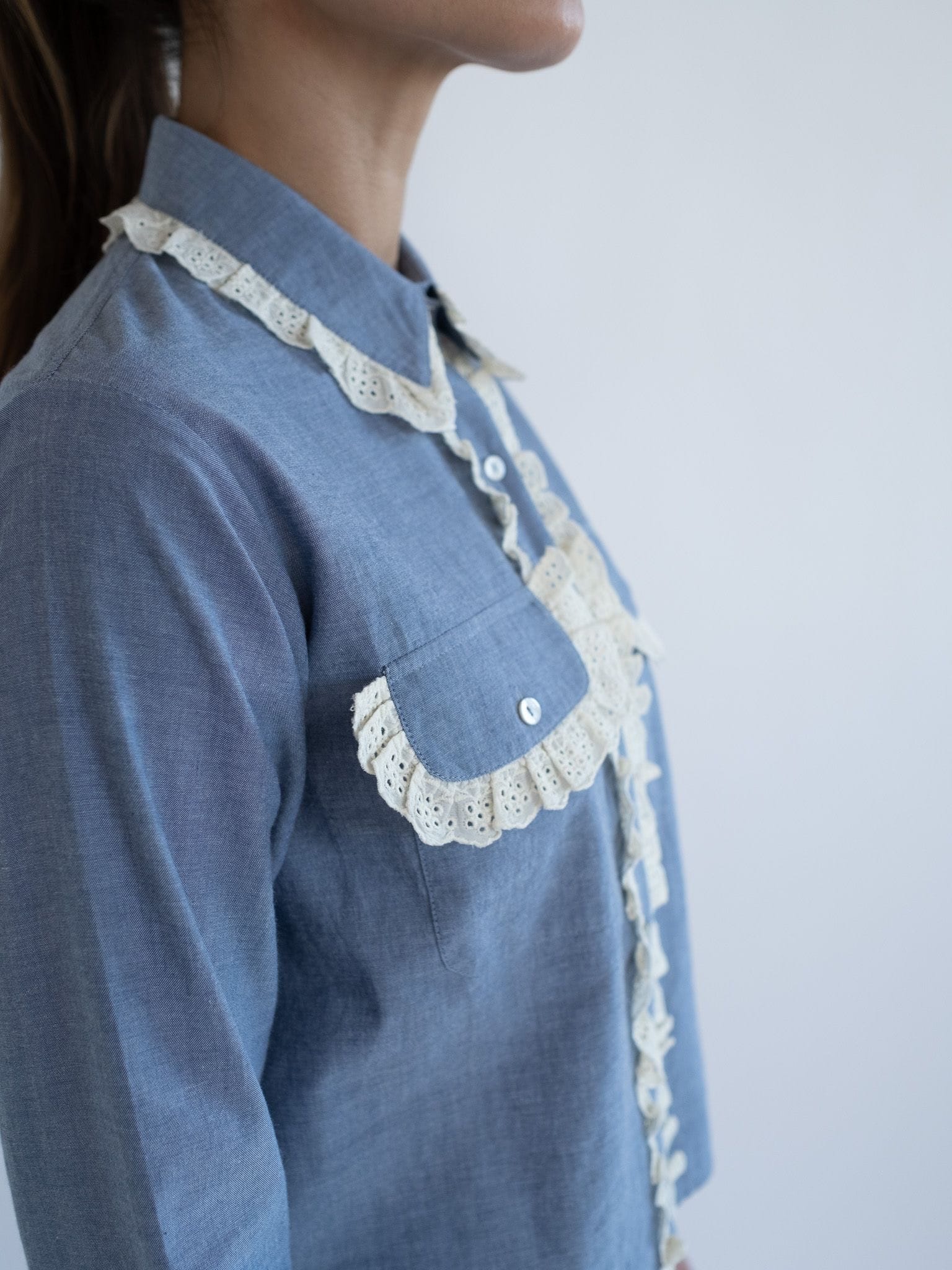 MILLE Clothing Irene Top in Chambray &amp; Lace