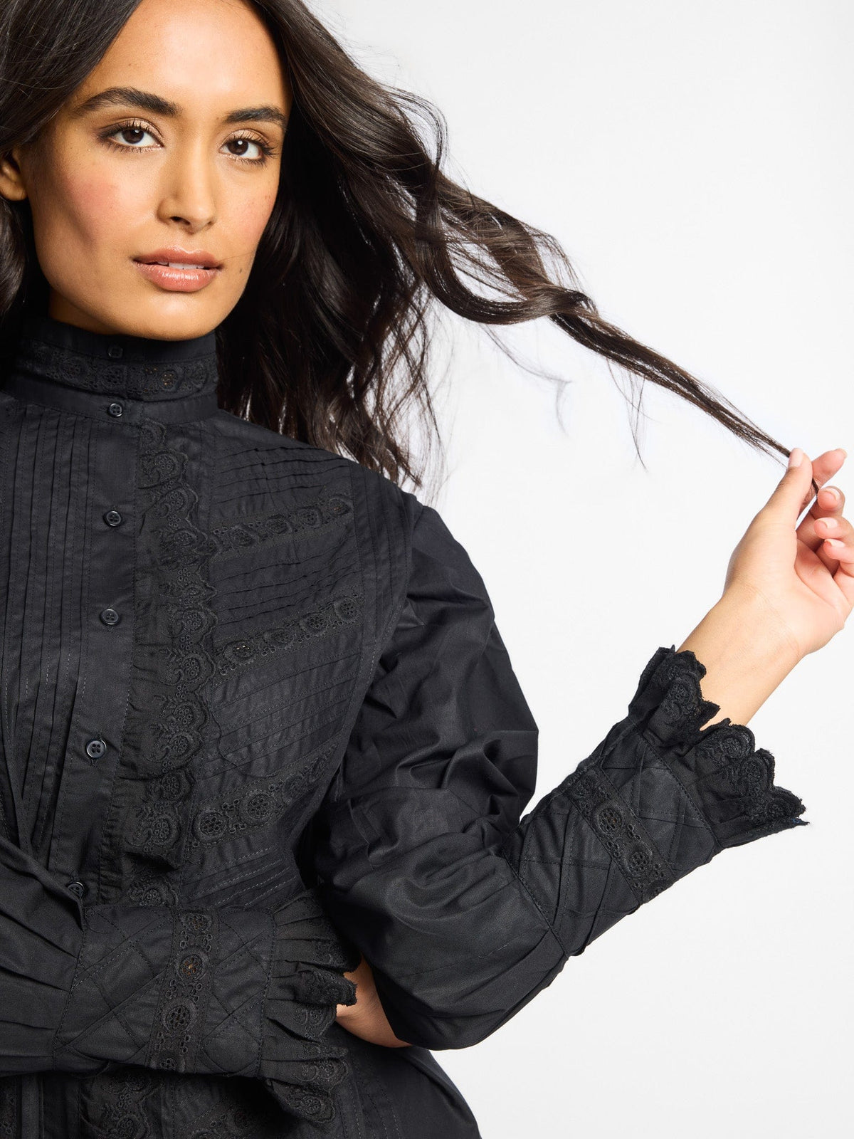 Mika Dress in Black — The silhouette