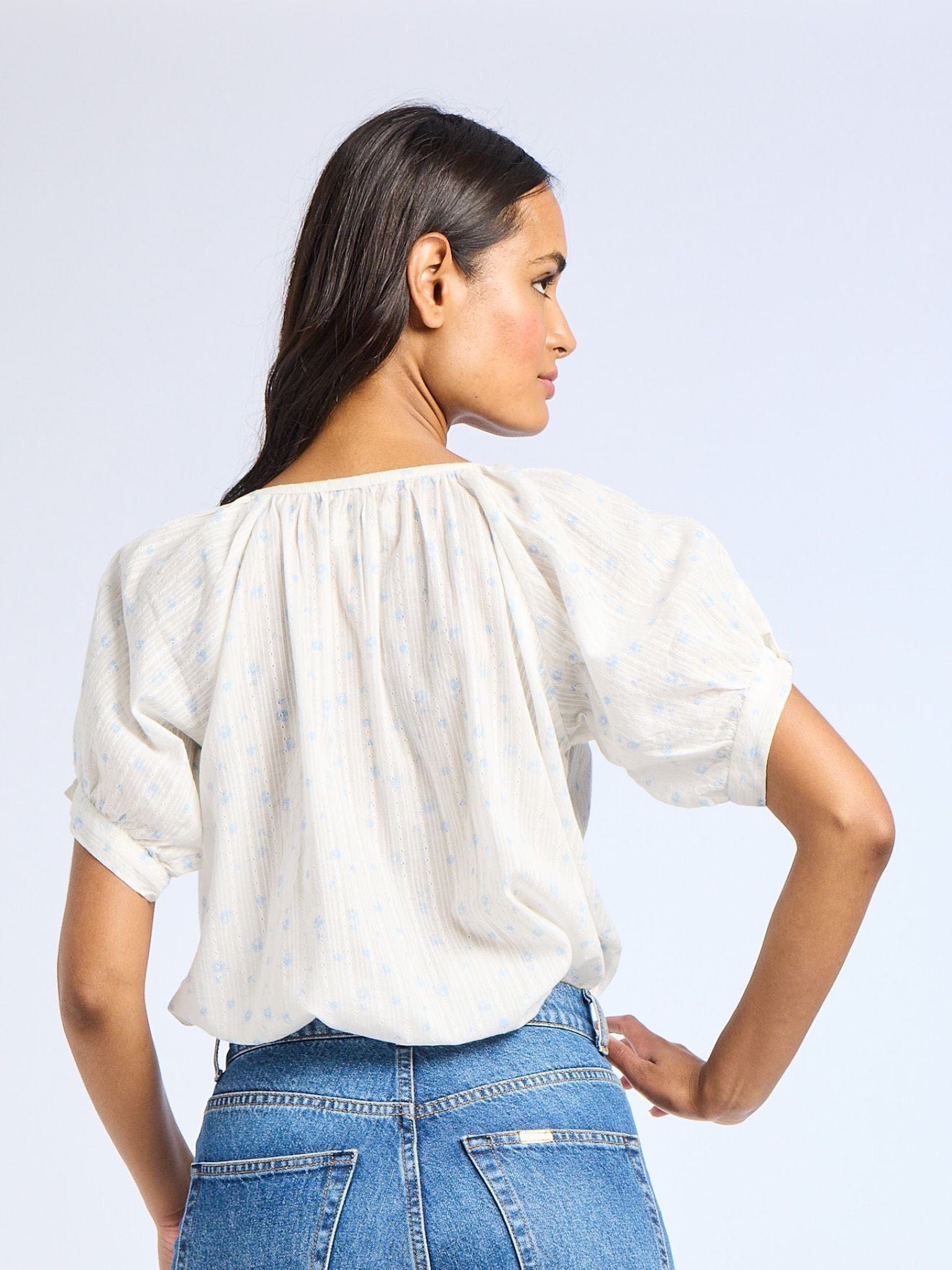 MILLE Clothing Naomi Top in Blue Flora