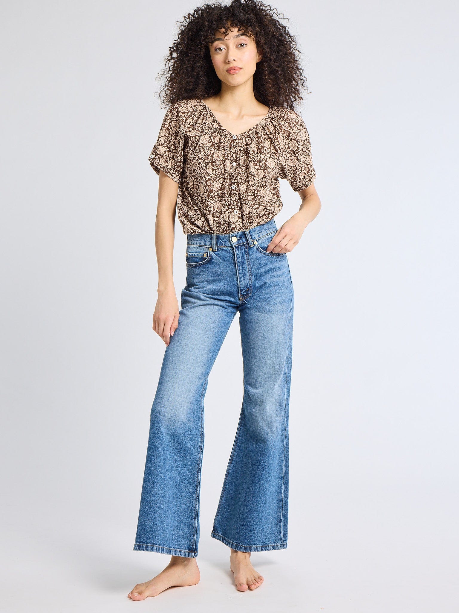 MILLE Clothing Naomi Top in Cocoa Floral