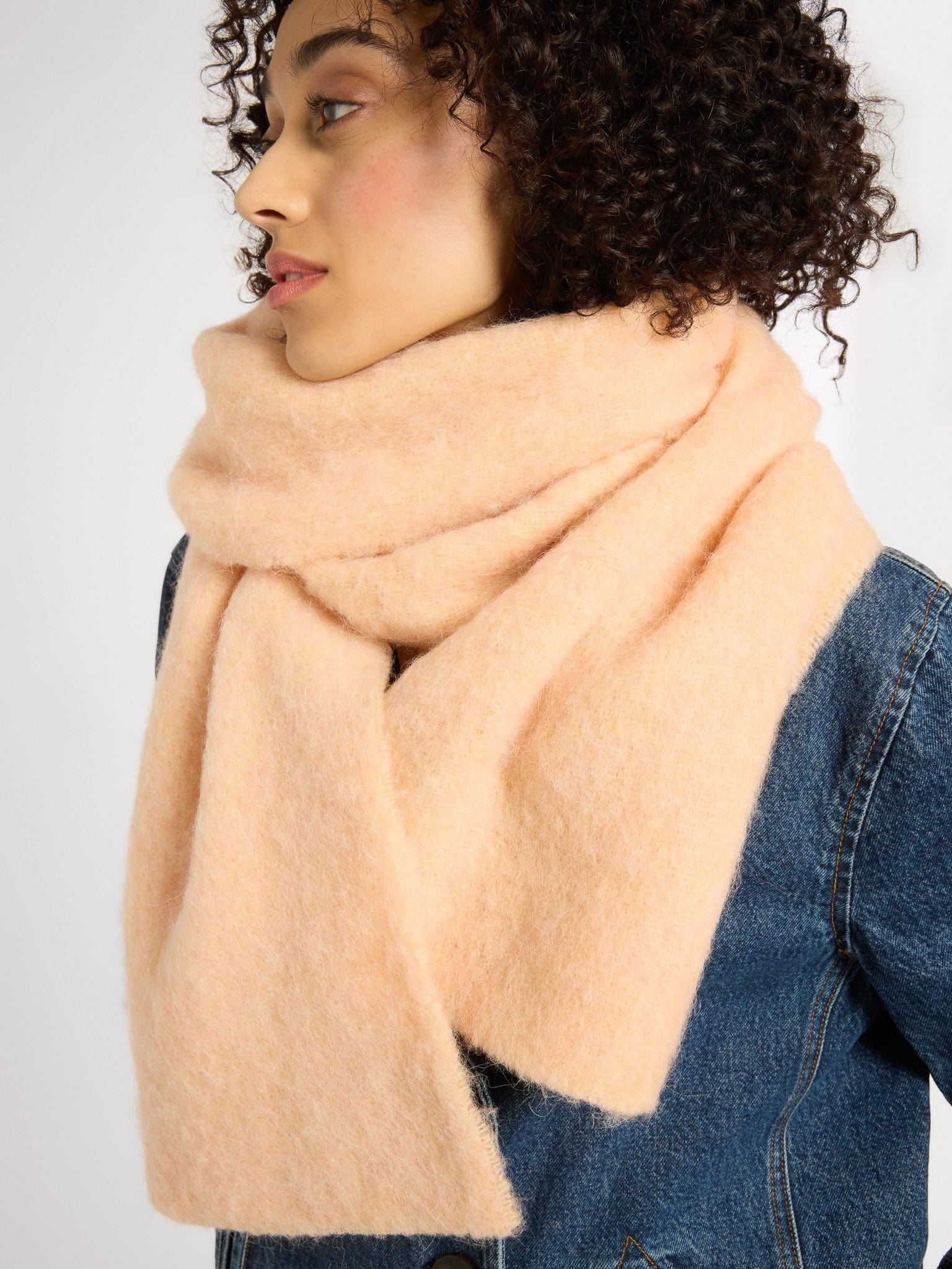 MILLE Clothing One Size Neve Scarf in Peche