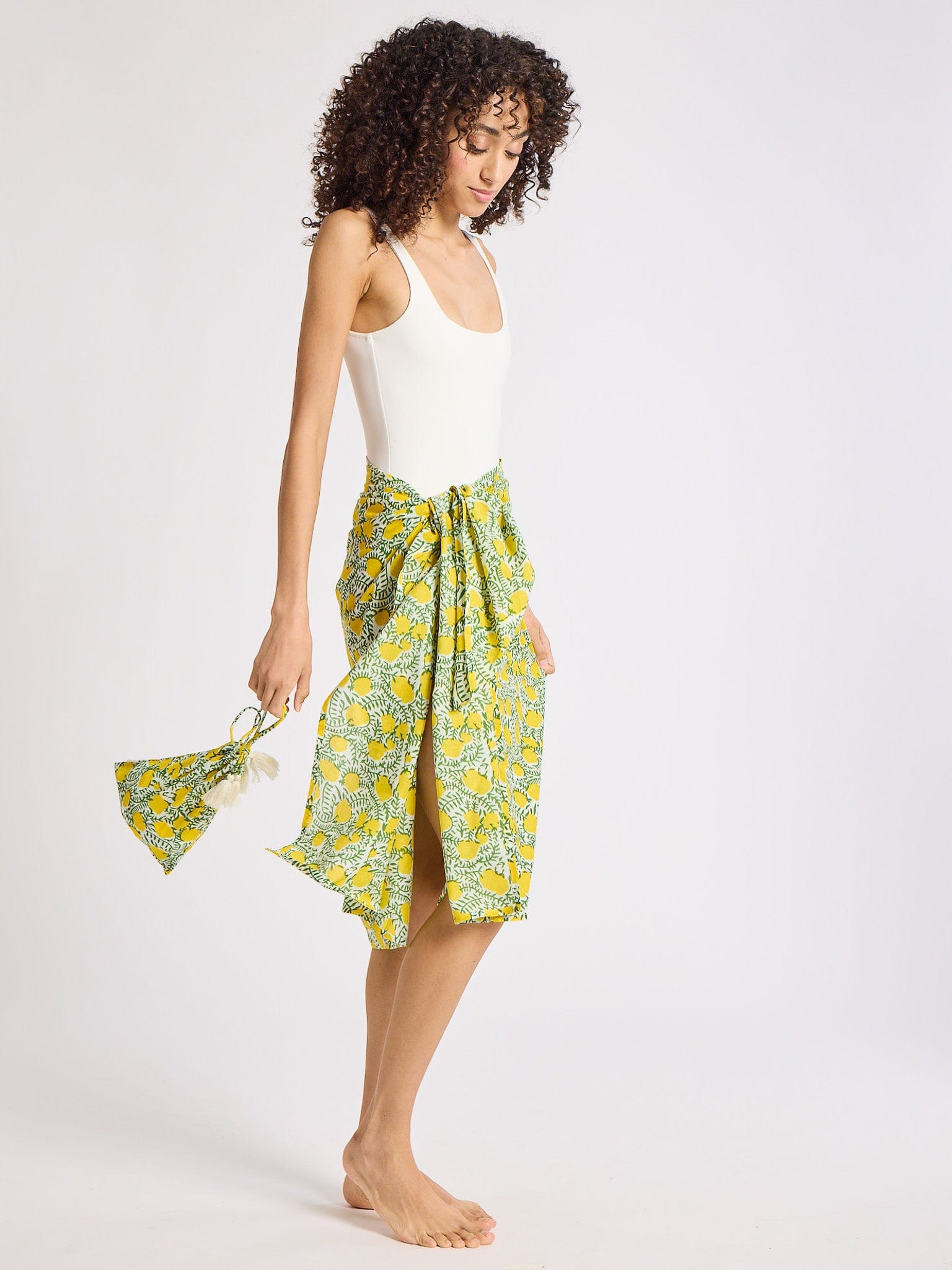 MILLE Clothing One Size Pareo in Lemons