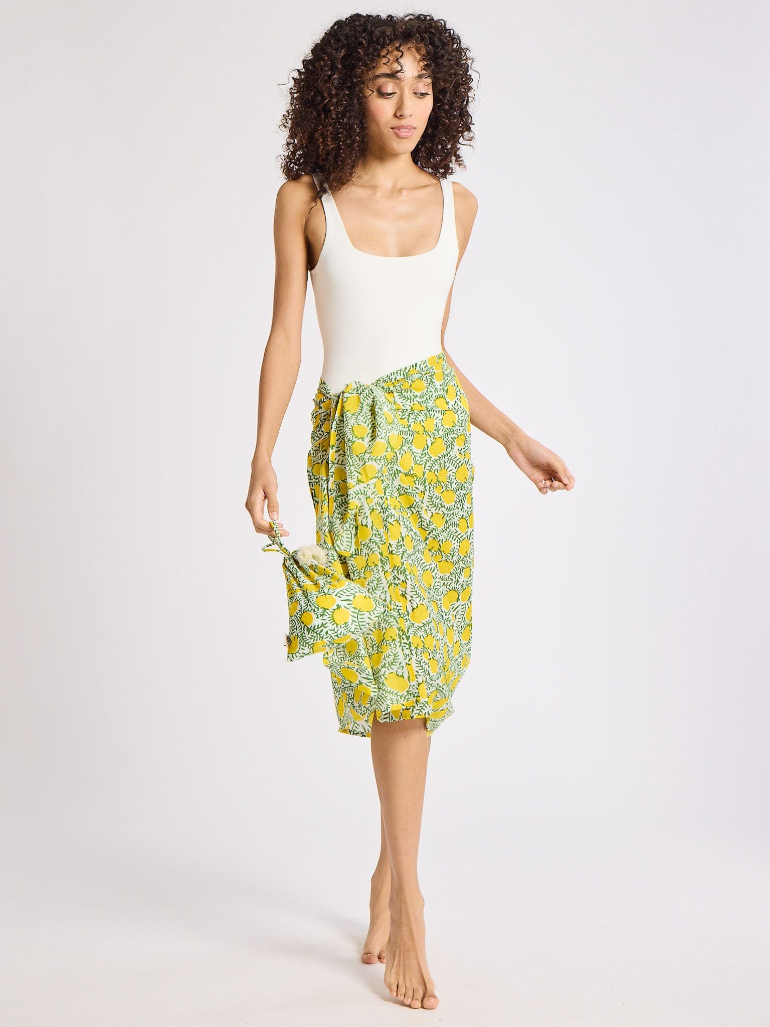 MILLE Clothing One Size Pareo in Lemons