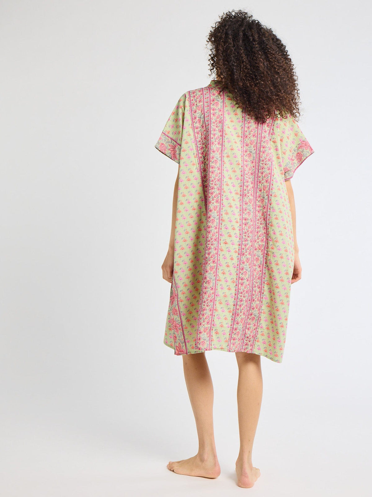 Playa Caftan in Tulip Print — The cut
