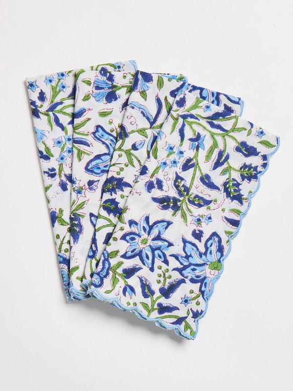 Scalloped Dinner Napkins, Set of 4 — view 4