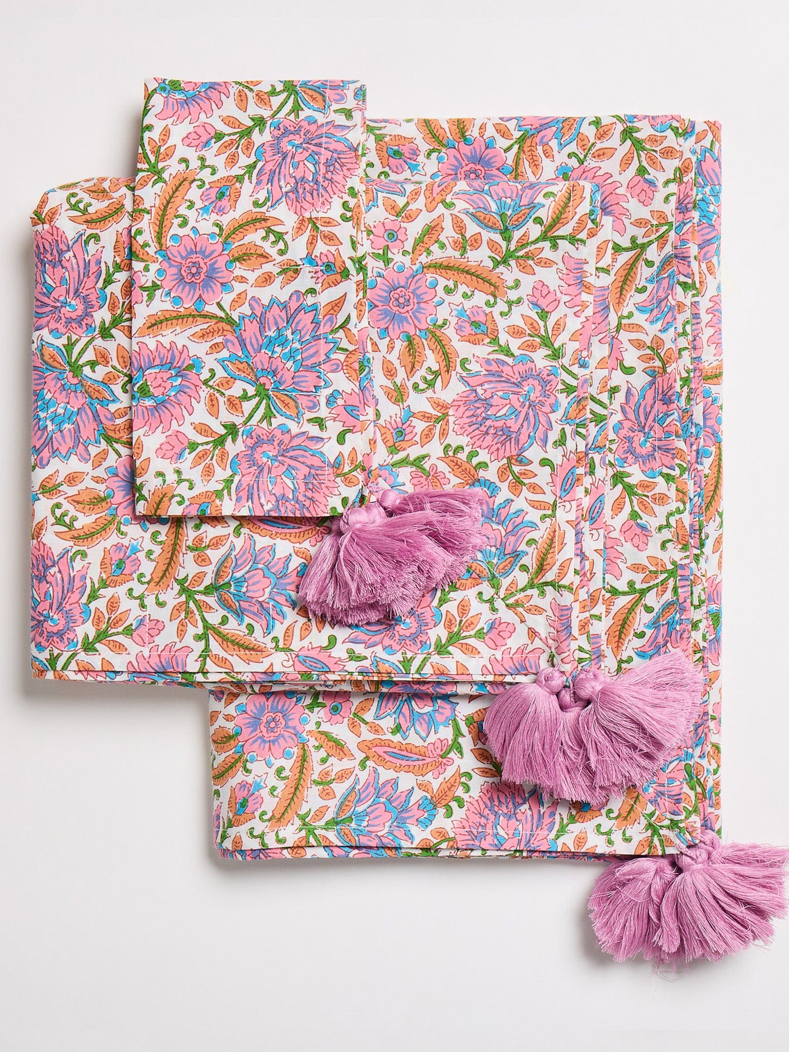 Tassel Dinner Napkins, Set of 4 - Thumbnail 5