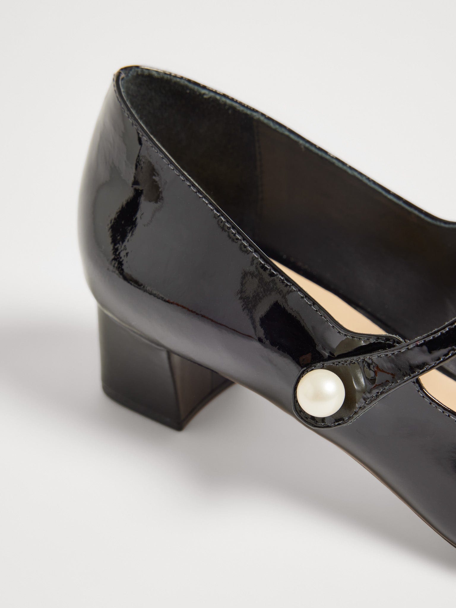 MILLE Shoes Coppélia Mary Jane in Black