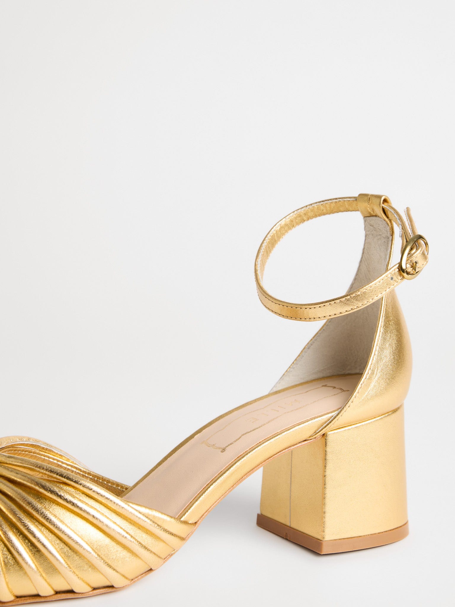 MILLE Shoes Zelda Block Heel in Gold