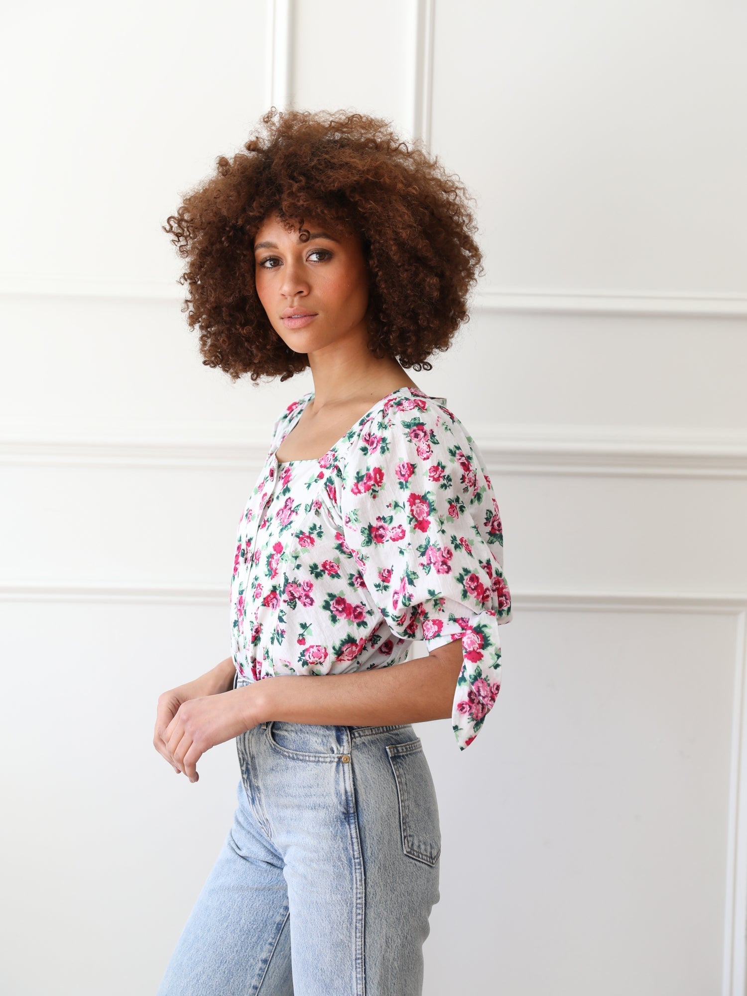 MILLE Clothing Evelyn Top in Pink Roses