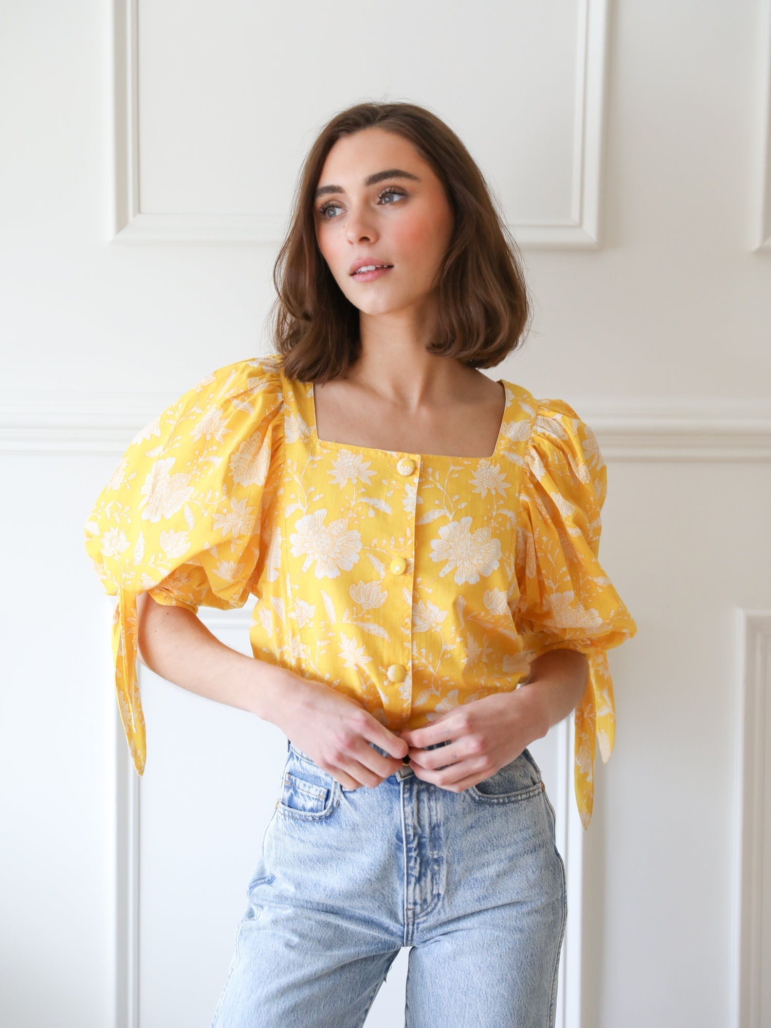 MILLE Clothing Evelyn Top in Yellow Zinnia