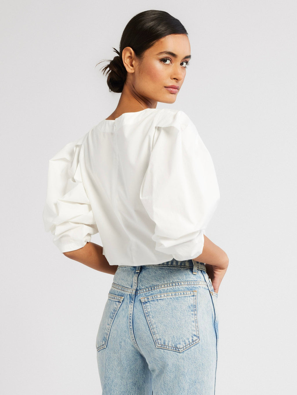 Lila Top in White – MILLE