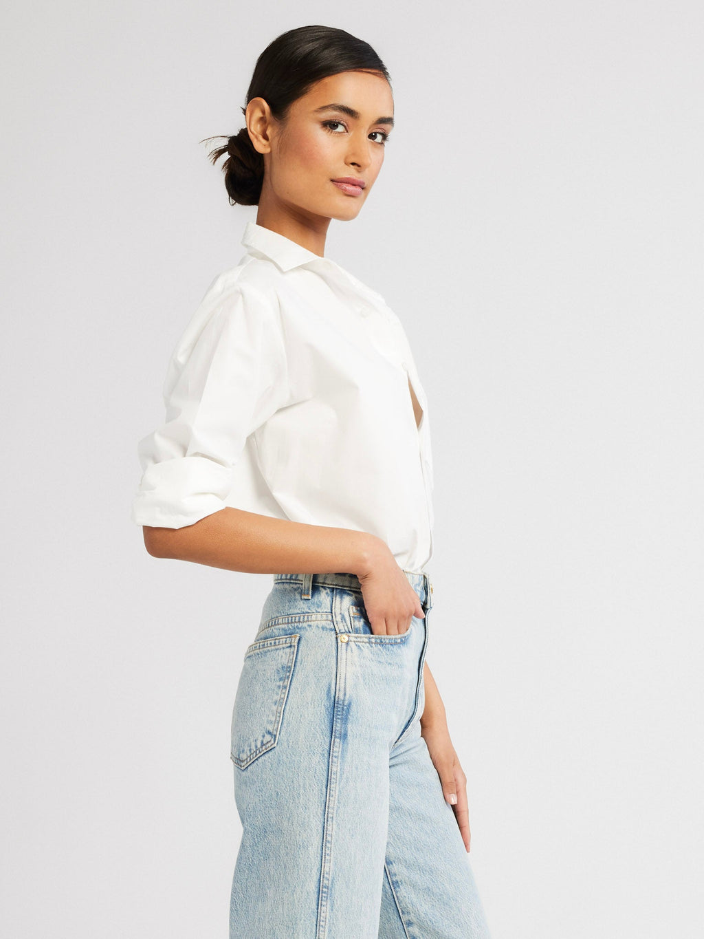 Sofia Top in White – MILLE